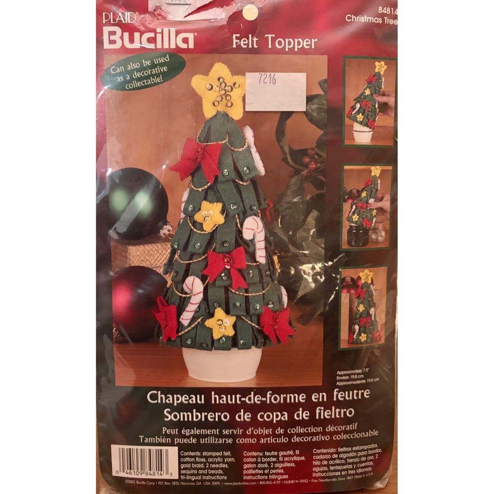 Vintage NIP Bucilla Felt Topper Christmas Kit 2002 Holiday Decor